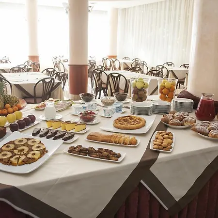 Torre 3* ベラーリア・イジェア・マリーナ