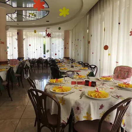 Torre 3* ベラーリア・イジェア・マリーナ